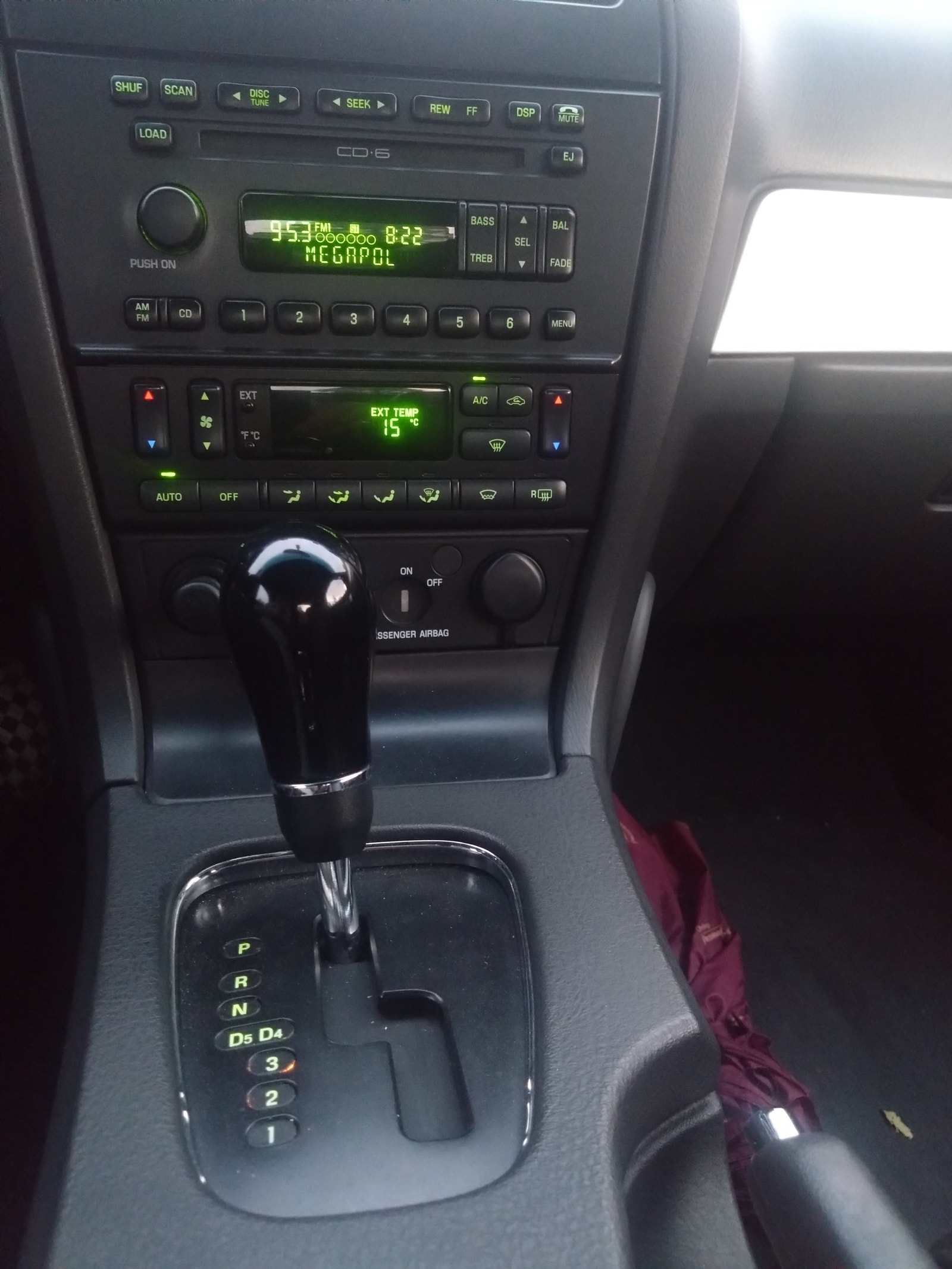 Ford Thunderbird 3.9 V8 Automatic, 5-trins, 256ps, 2002