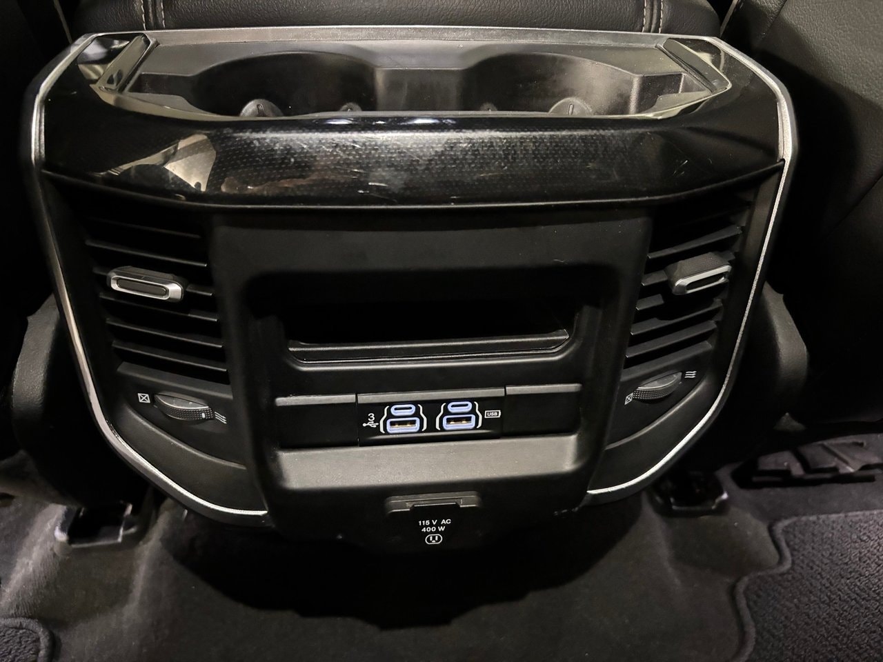 RAM 1500 Crew Cab 5.7 V8 HEMI Flex Fuel 4x4 TorqueFlite, 395hk, 2020
