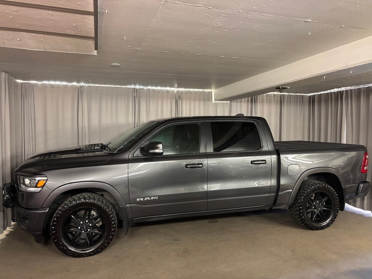 RAM 1500 Crew Cab 5.7 V8 HEMI Flex Fuel 4x4 TorqueFlite, 395hk, 2020