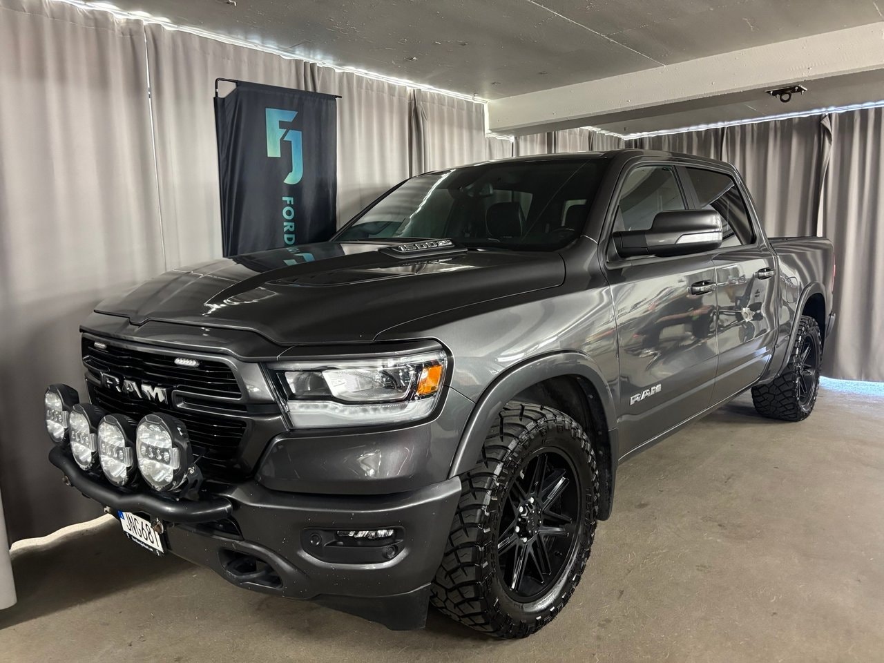 RAM 1500 Crew Cab 5.7 V8 HEMI Flex Fuel 4x4 TorqueFlite, 395hk, 2020