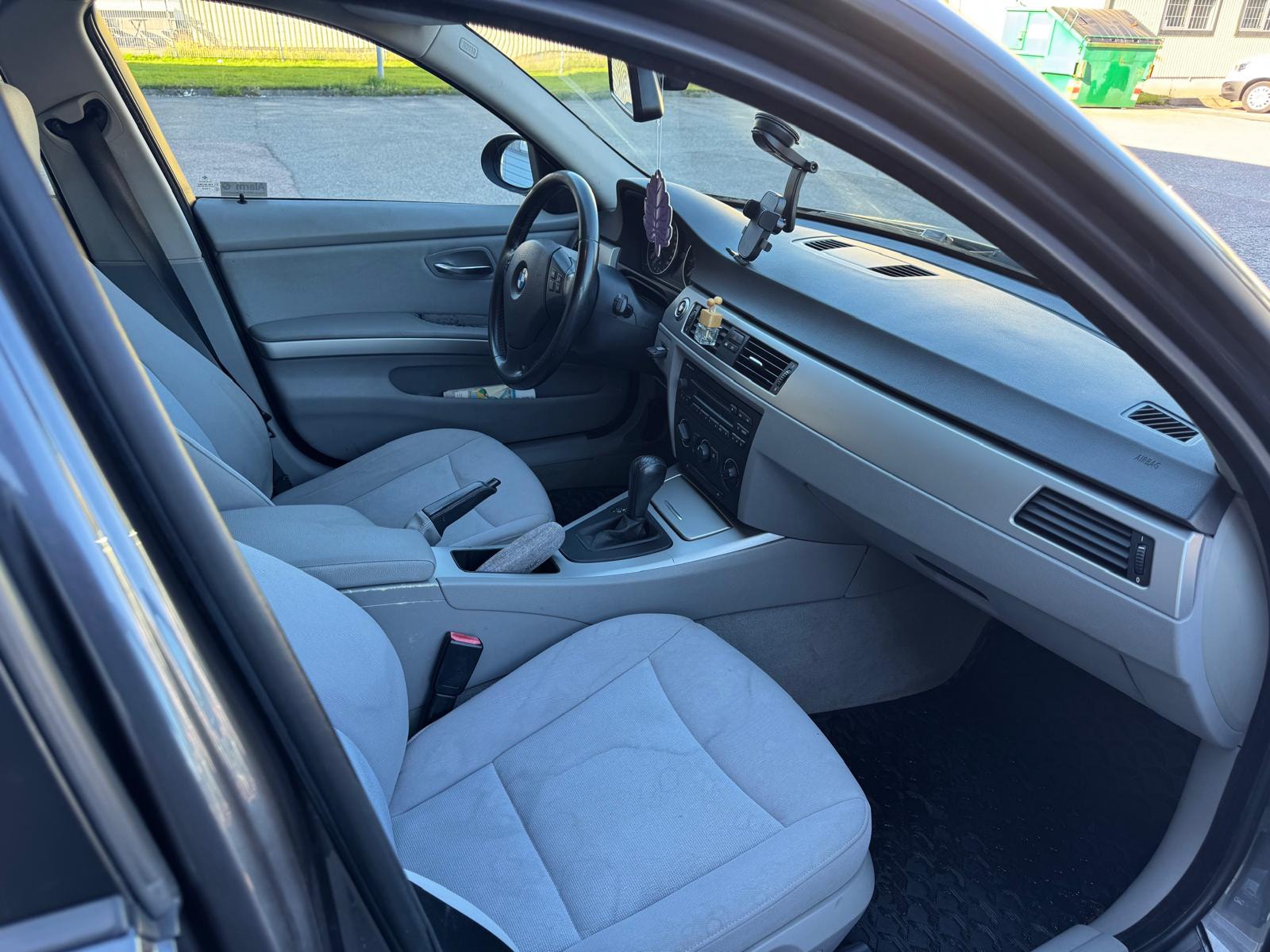 BMW 320i Sedan Automatisk, 150hk, 2006