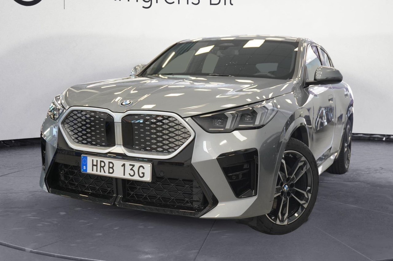 BMW iX2 306 л.с.
