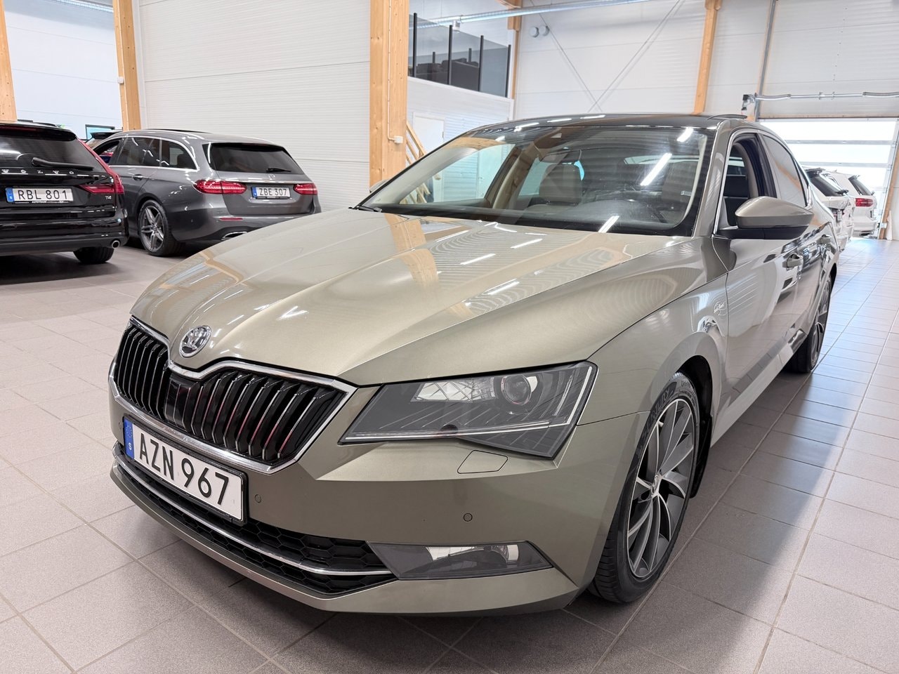 Škoda Superb 2.0 TDI SCR DSG Sequential, 6-trins, 190ps, 2016