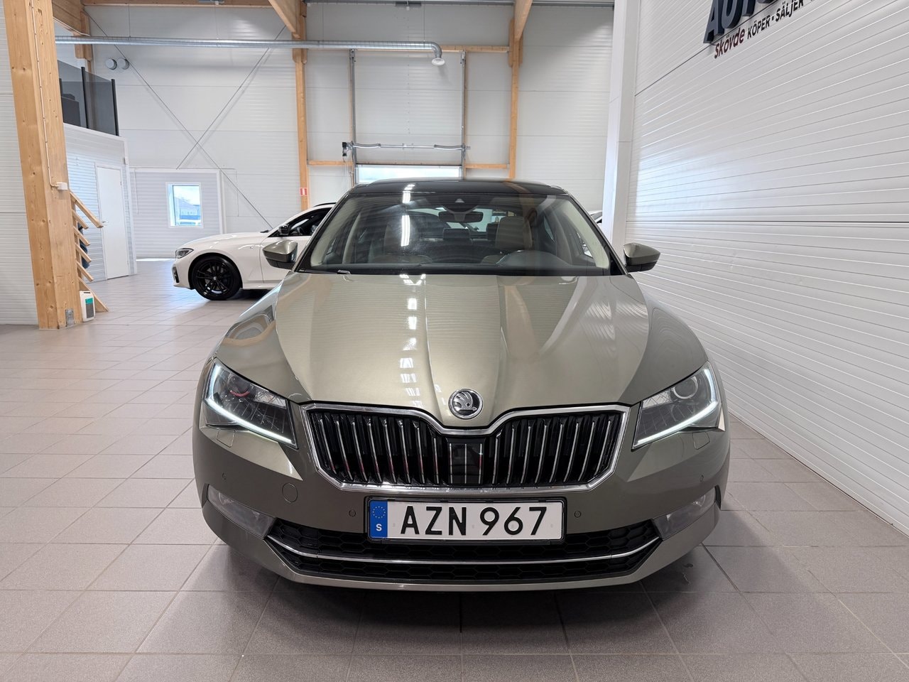 Škoda Superb 2.0 TDI SCR DSG Sequential, 6-trins, 190ps, 2016