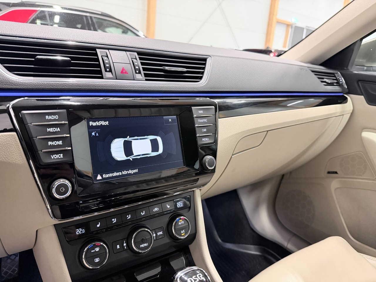 Škoda Superb 2.0 TDI SCR DSG Sequential, 6-trins, 190ps, 2016