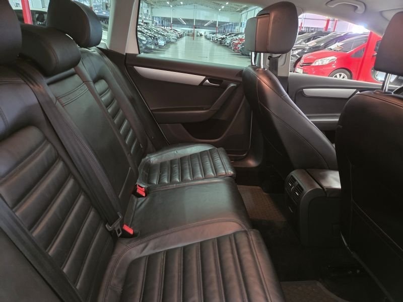 Volkswagen Passat Alltrack 2.0 TDI DPF BMT 4Motion DSG Sekventiell, 177hk, 2013