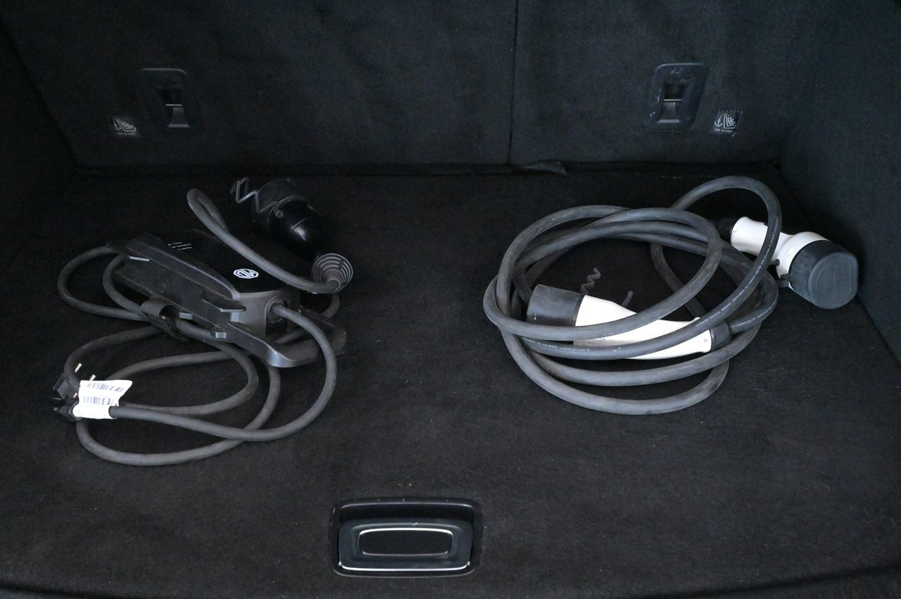 MG EHS PHEV EDU II, 258hk, 2021