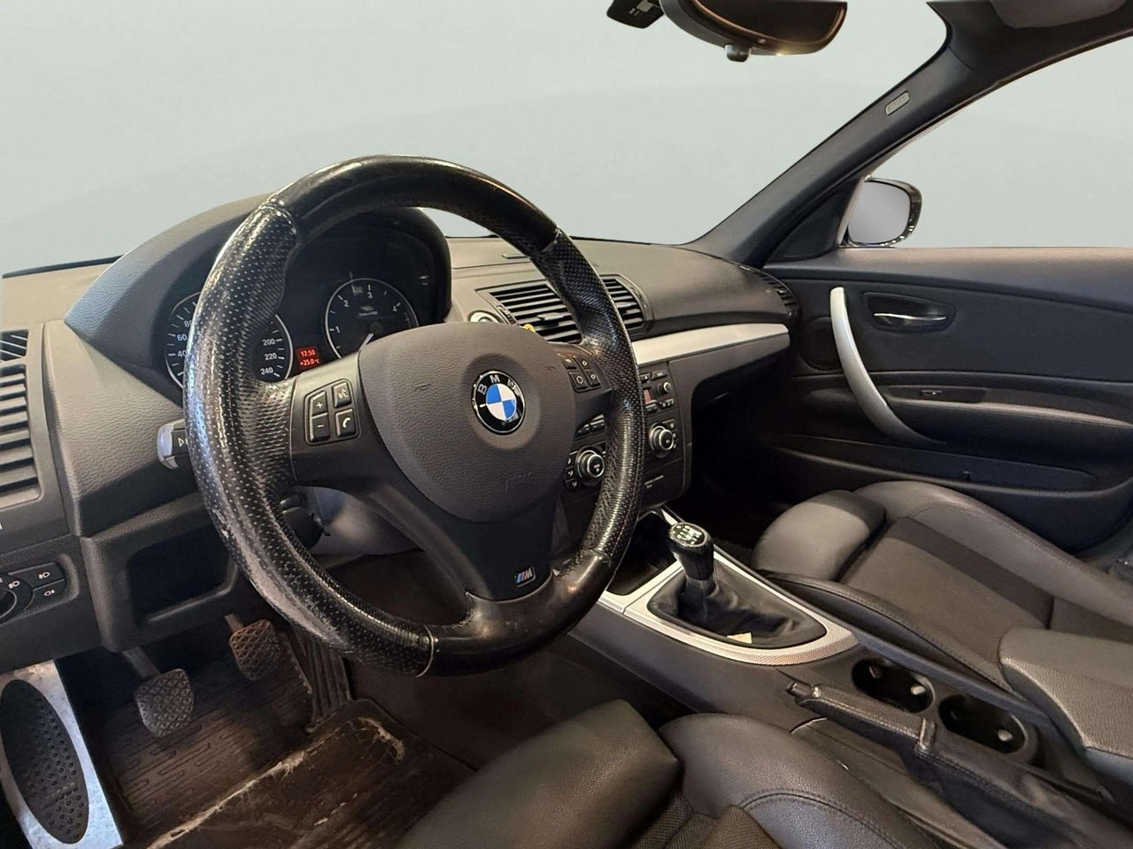 BMW 118d 5-door Manual, 6-trins, 143ps, 2010