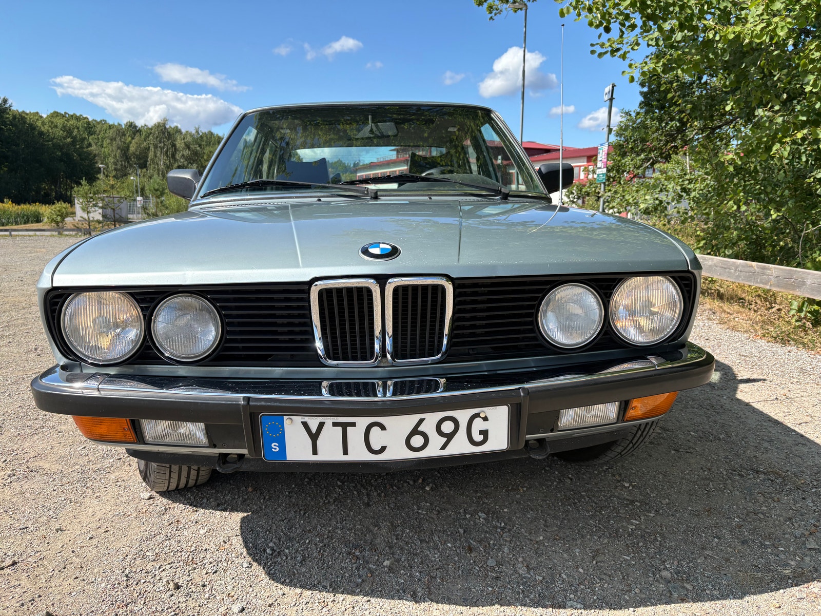 BMW 528i Manuell, 184hk, 1983