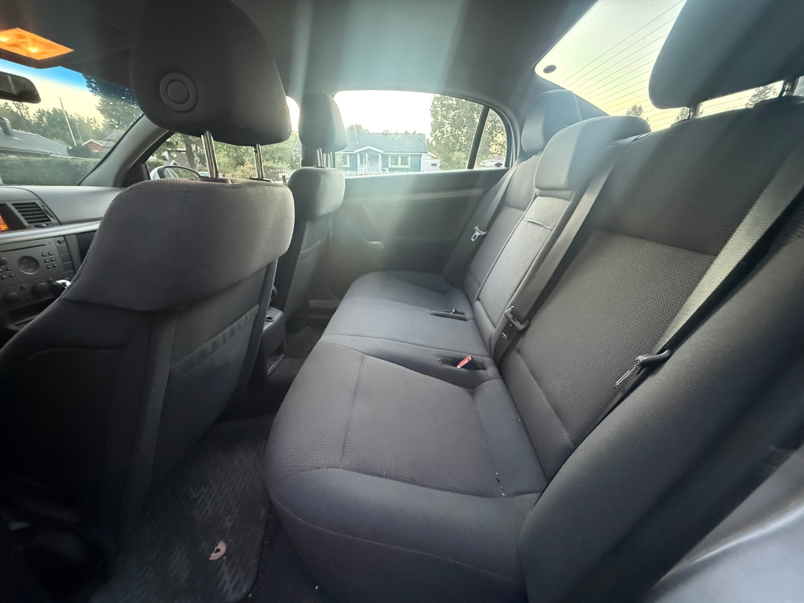 Opel Vectra Sedan 2.2 Automatic, 5-trins, 147ps, 2003
