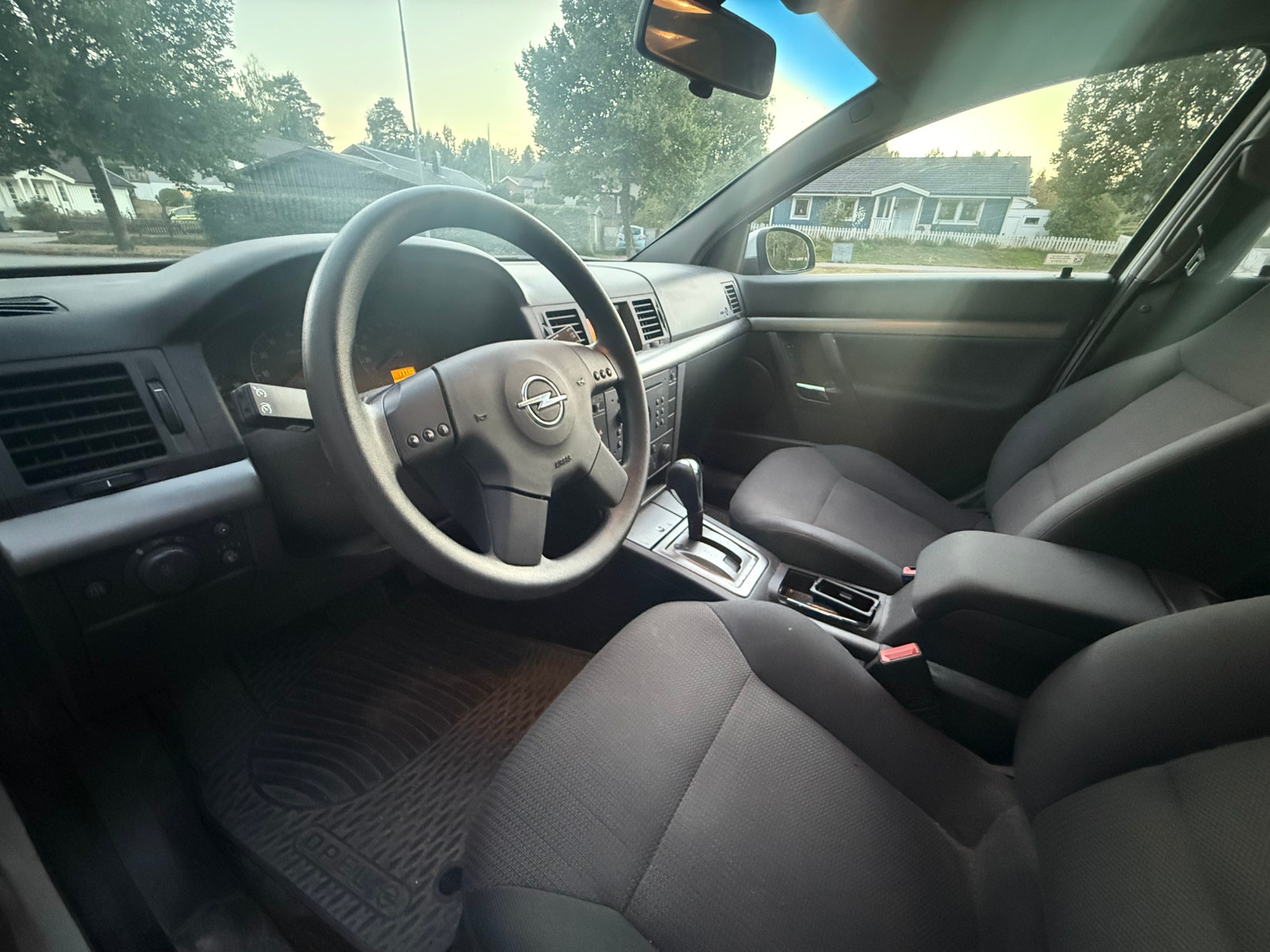 Opel Vectra Sedan 2.2 Automatic, 5-trins, 147ps, 2003