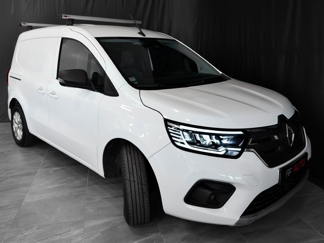 Renault Kangoo E-Tech, 122ps, 2023