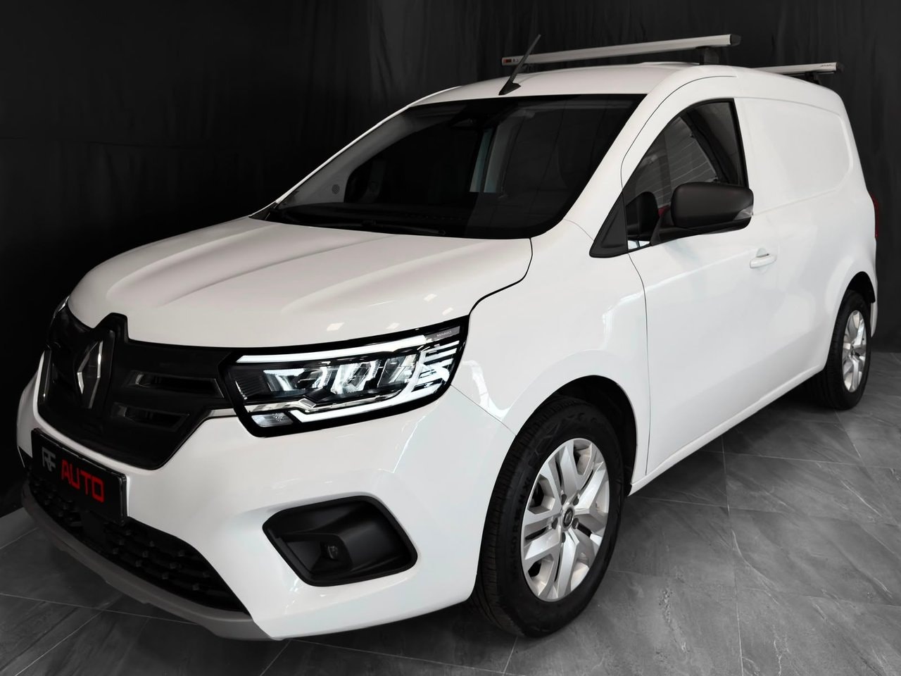 Renault Kangoo E-Tech, 122ps, 2023