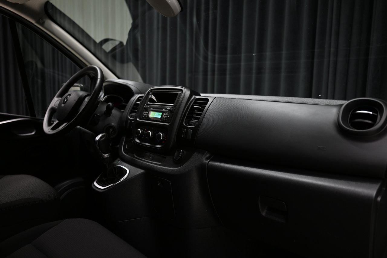 Renault Trafic Panel Van 2.8t 2.0 dCi EDC, 145hp, 2021