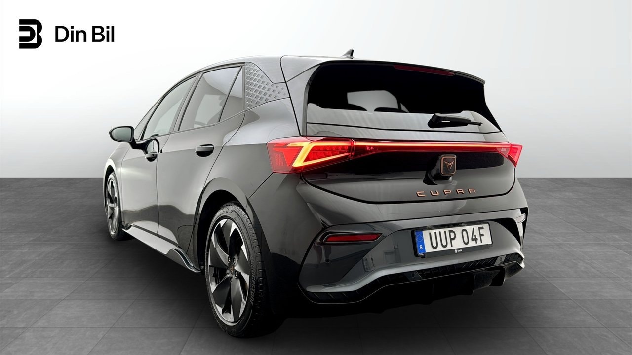 CUPRA Born e-boost 59, 231ps, 2025