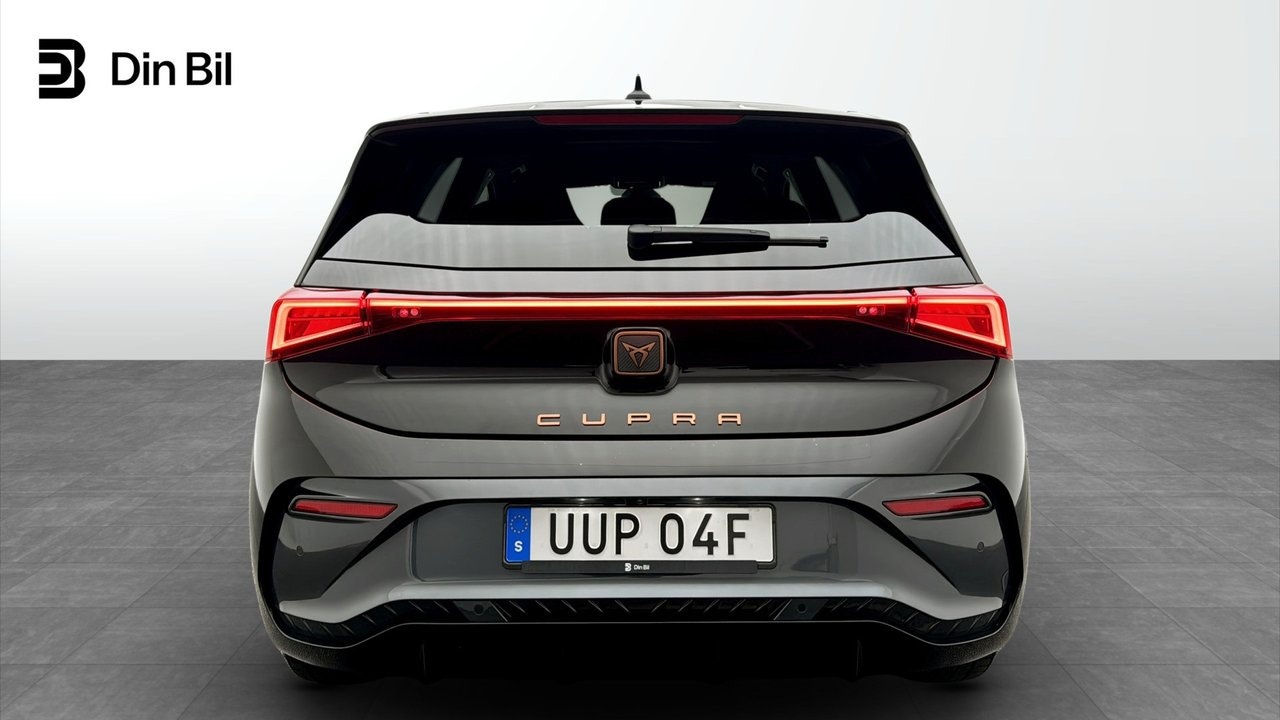 CUPRA Born e-boost 59, 231ps, 2025