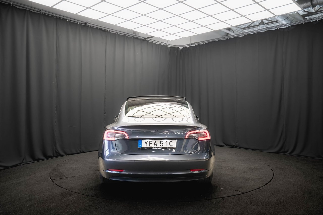 Tesla Model 3 Standard Range Plus, 325hk, 2020