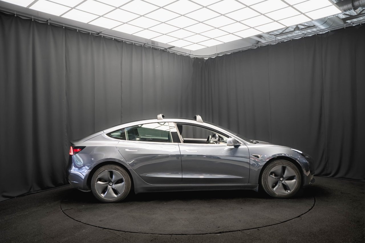 Tesla Model 3 Standard Range Plus, 325hk, 2020