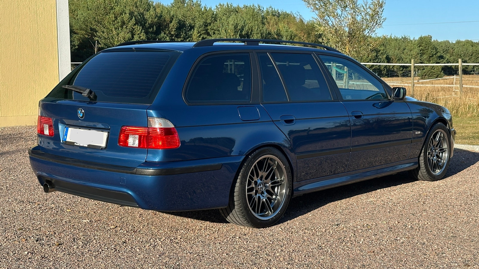 BMW 525i Touring Manuell, 192hk, 2003