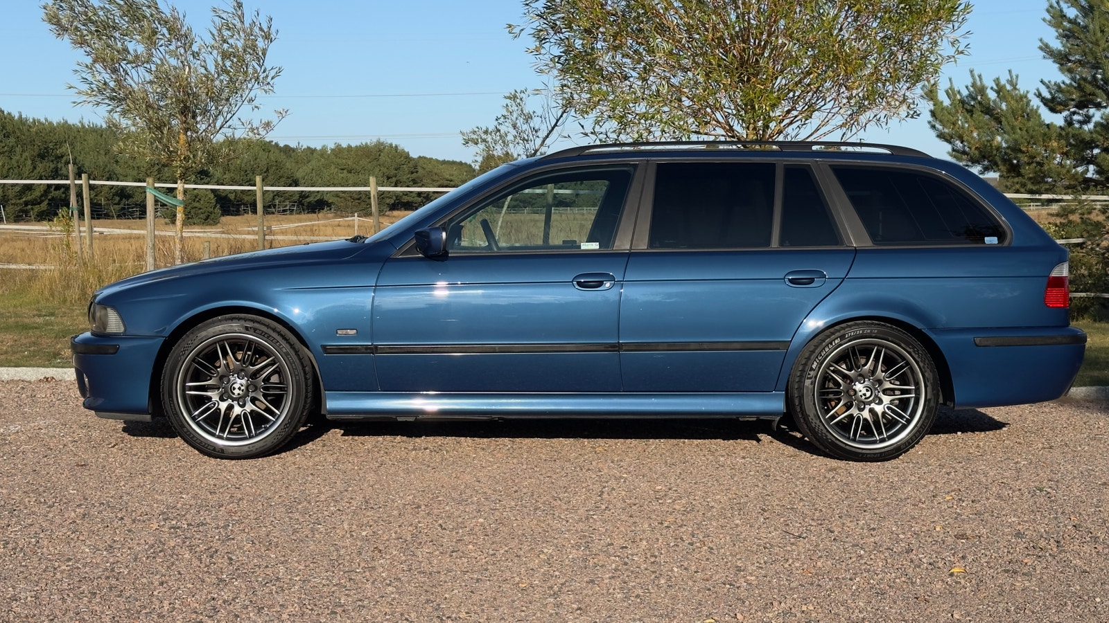BMW 525i Touring Manuell, 192hk, 2003