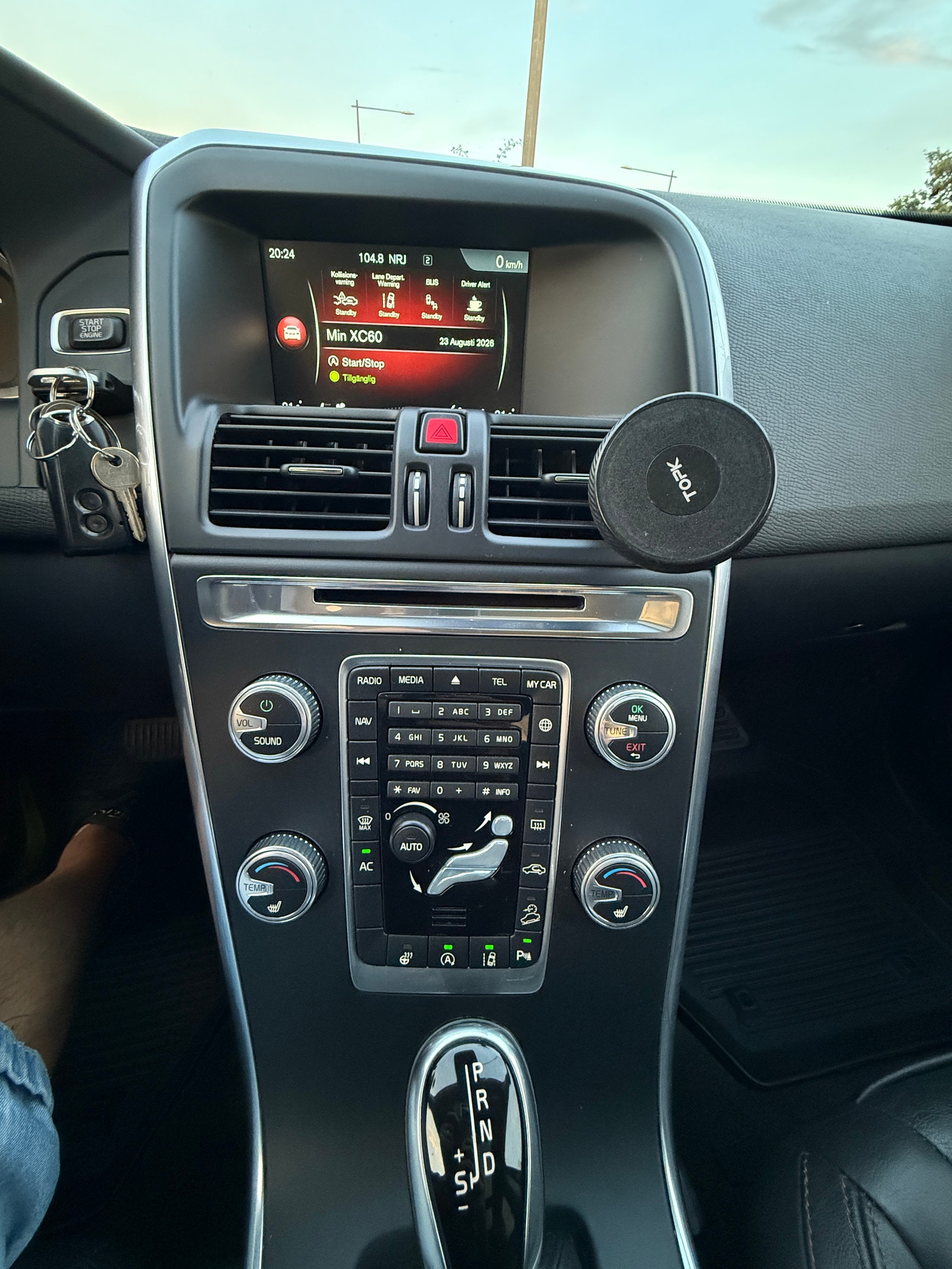 Volvo XC60 D5 AWD Geartronic, 220hp, 2016