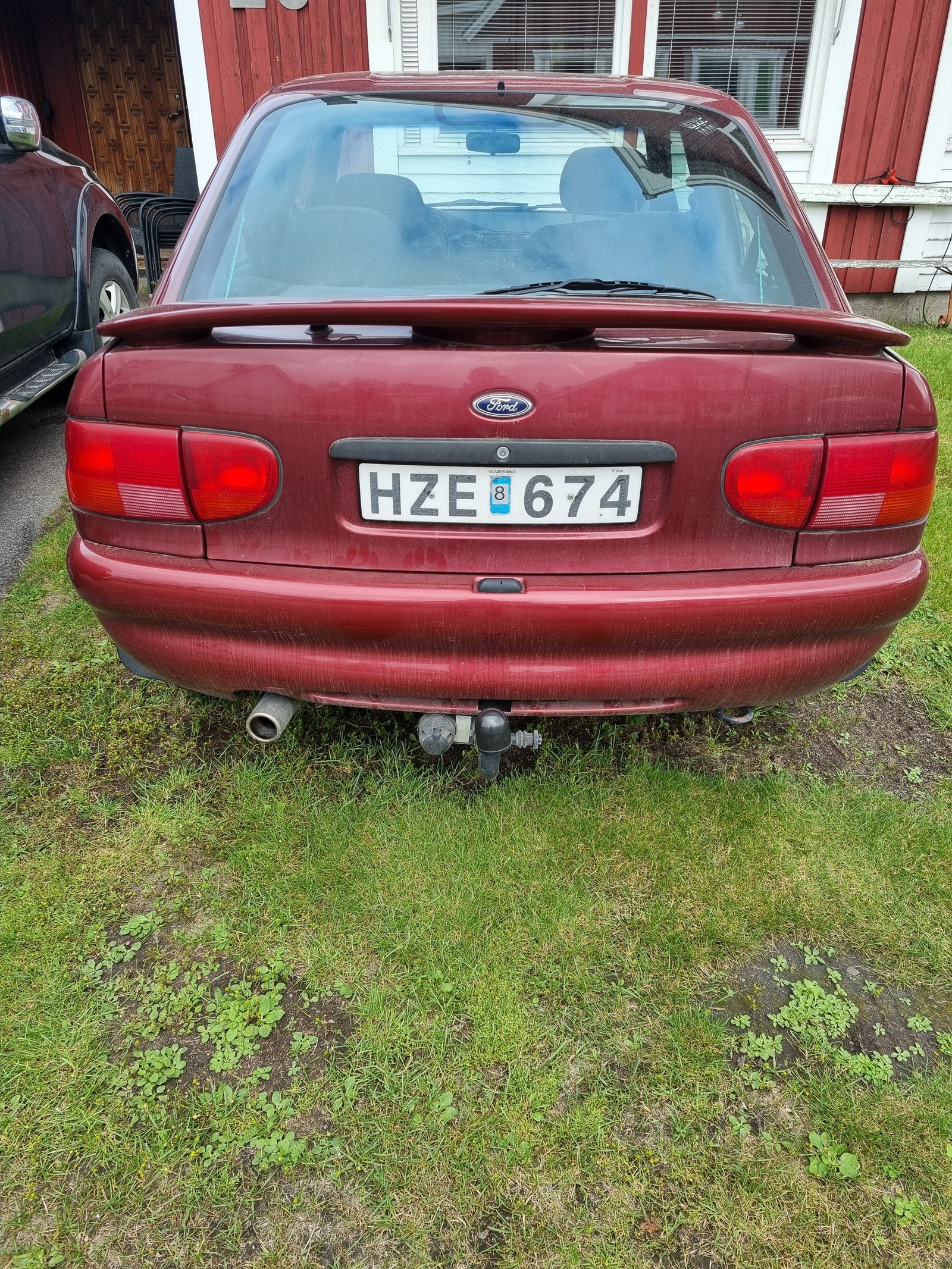 Ford Escort 3-door 1.8 Manual, 5-trins, 115ps, 1998