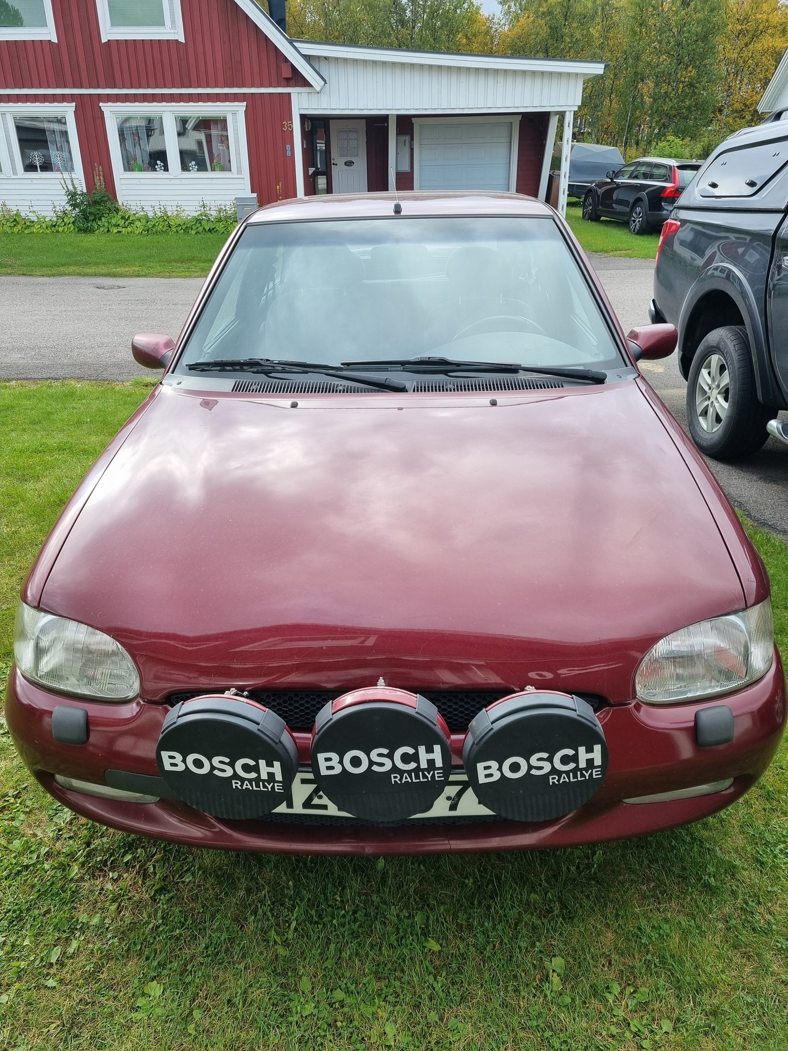 Ford Escort 3-door 1.8 Manual, 5-trins, 115ps, 1998