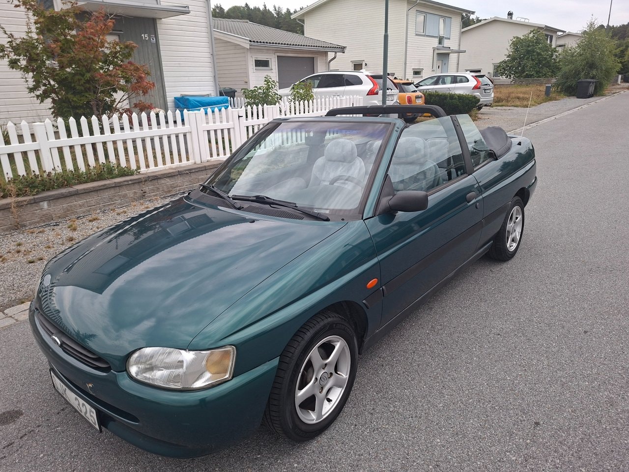 Ford Escort Cabriolet 1.6 Manual, 5-trins, 90ps, 1997