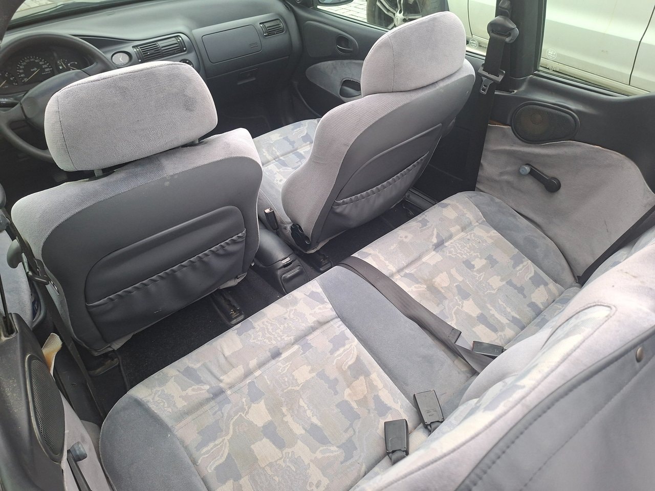 Ford Escort Cabriolet 1.6 Manual, 5-trins, 90ps, 1997