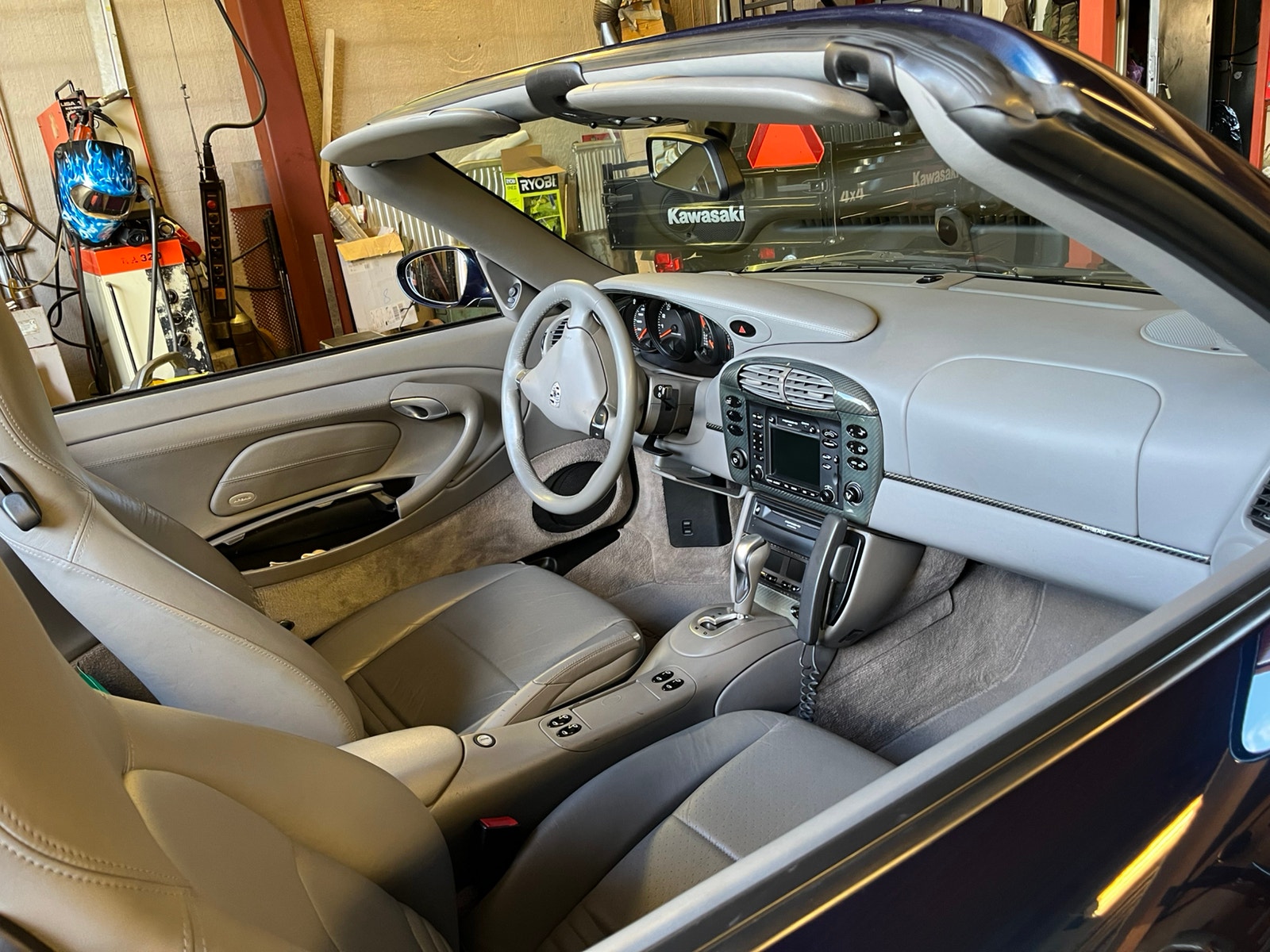 Porsche 911 Carrera Cabriolet TipTronic S, 5-trinn, 300hk, 2000