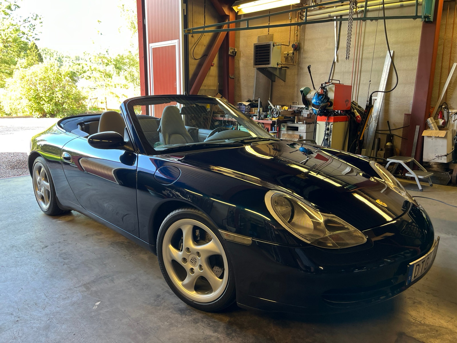 Porsche 911 Carrera Cabriolet TipTronic S, 5-trinn, 300hk, 2000