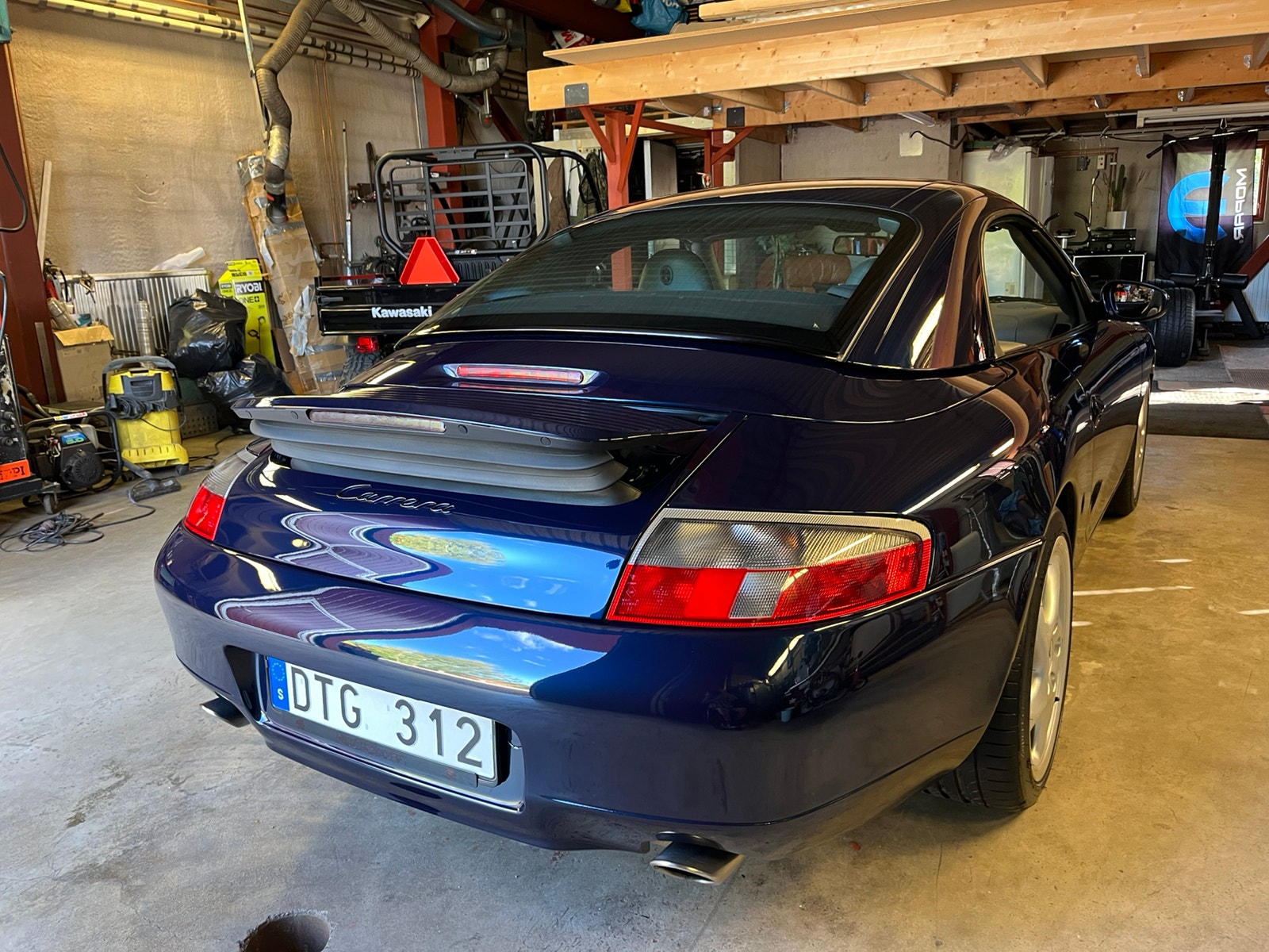 Porsche 911 Carrera Cabriolet TipTronic S, 5-trinn, 300hk, 2000