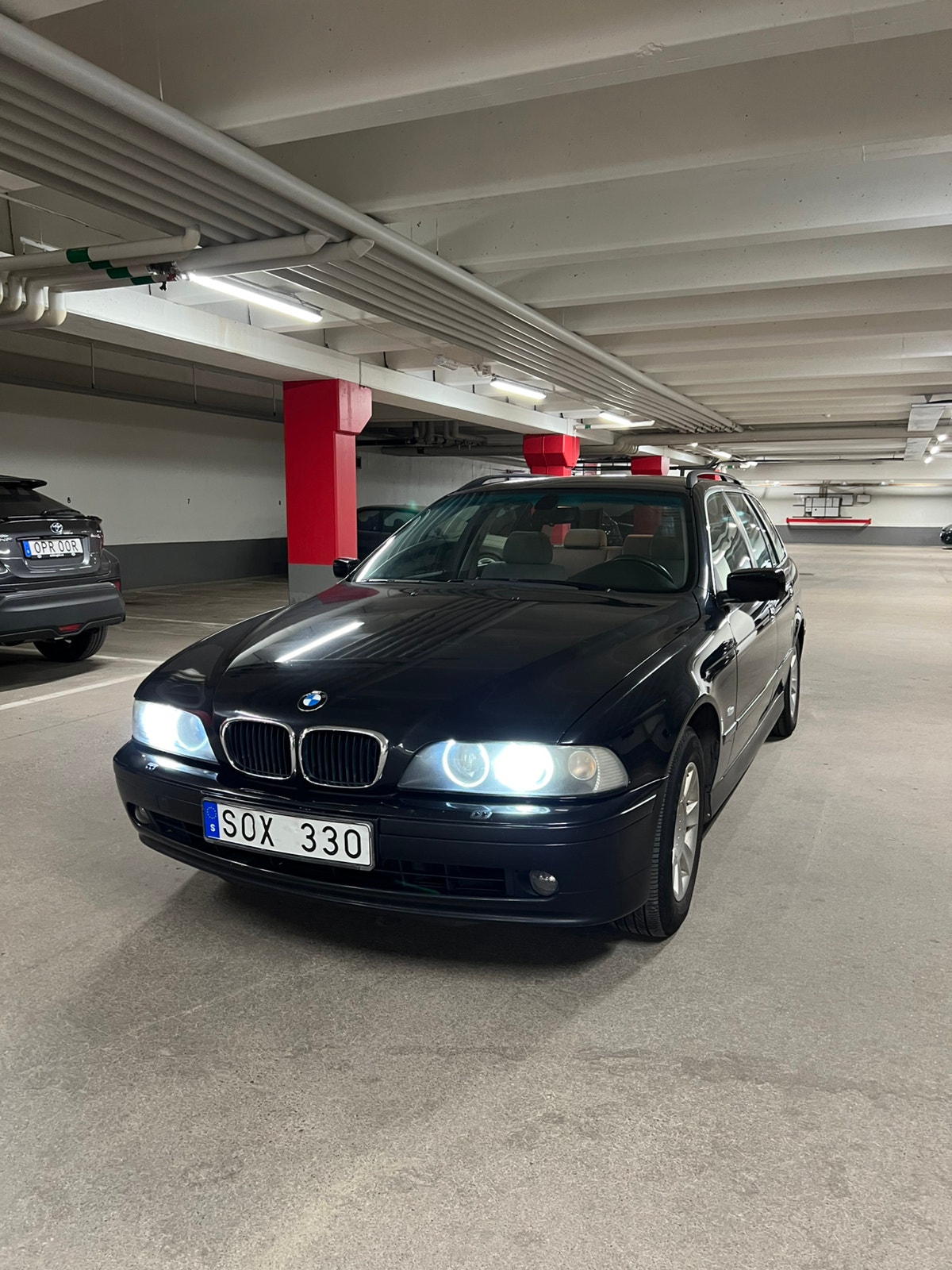 BMW 525i Touring Manual, 192hp, 2001