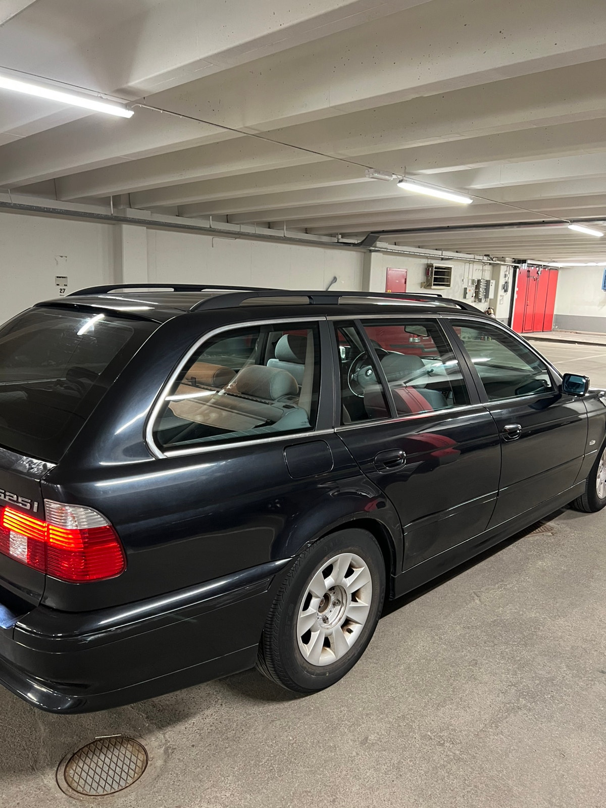 BMW 525i Touring Manual, 192hp, 2001