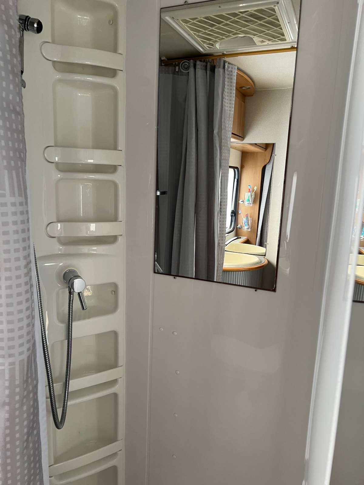 Fiat Ducato Conversion Karosseri Platform 2.8 HDi Manuell, 5-trinn, 128hk, 2005