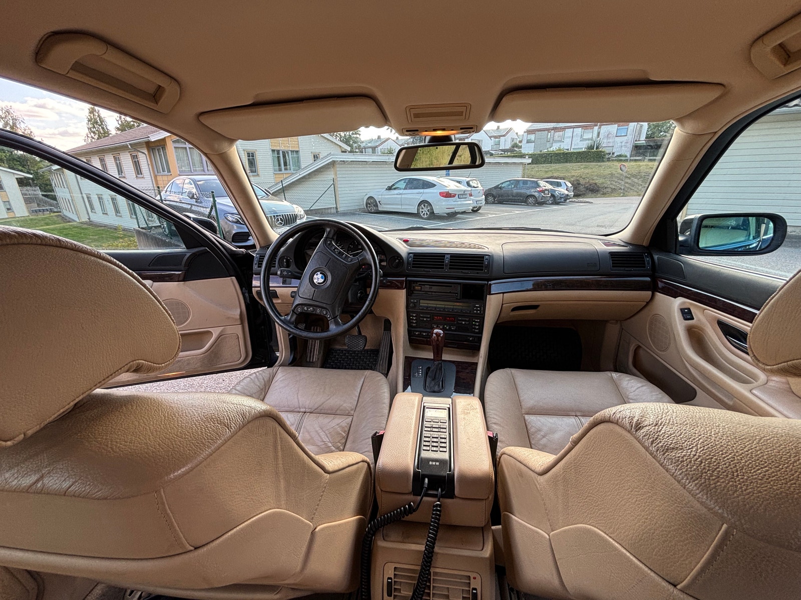 BMW 740i Automatic, 5-trins, 286ps, 2000
