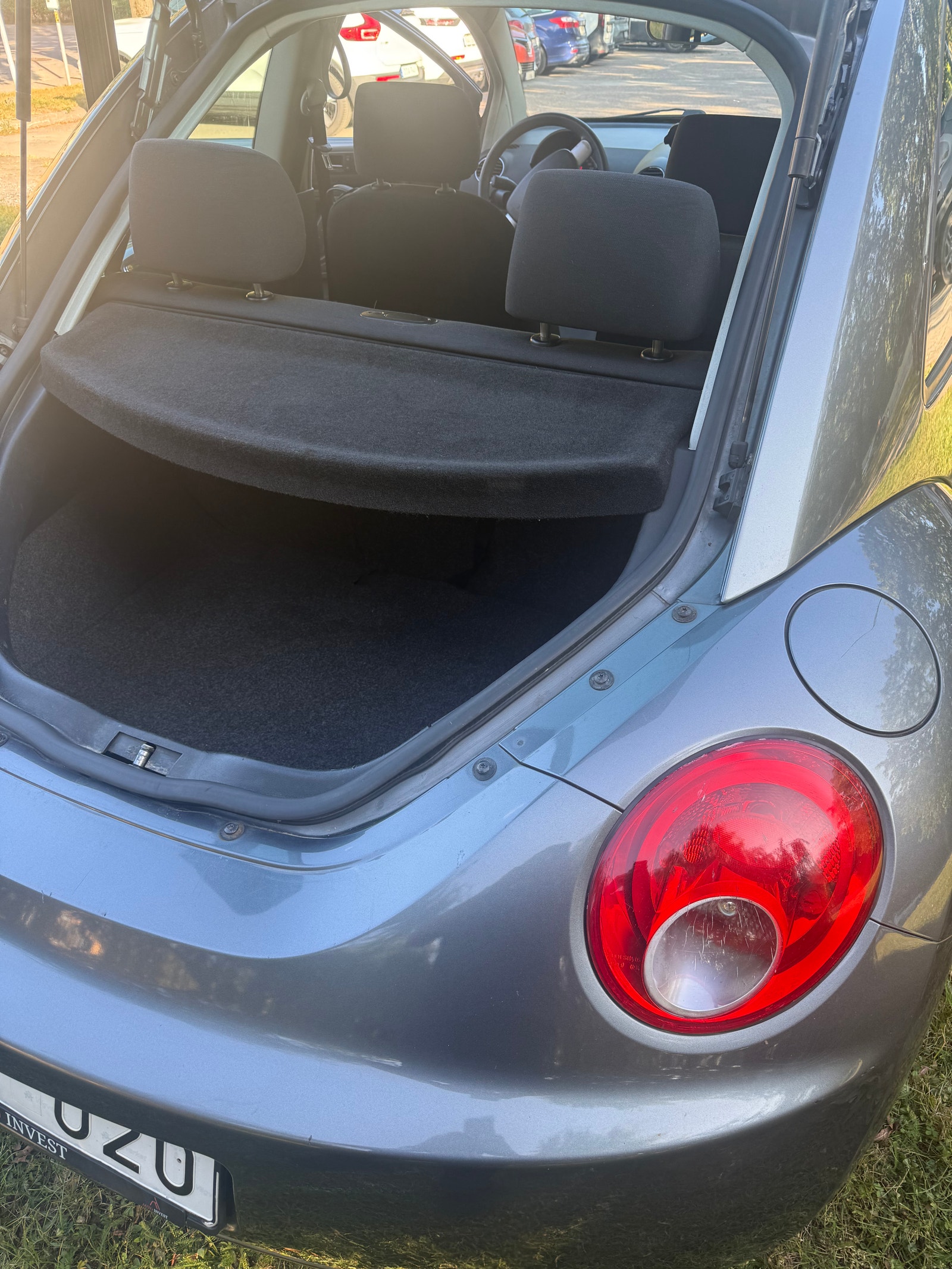 Volkswagen New Beetle 1.6 Manual, 102hp, 2006