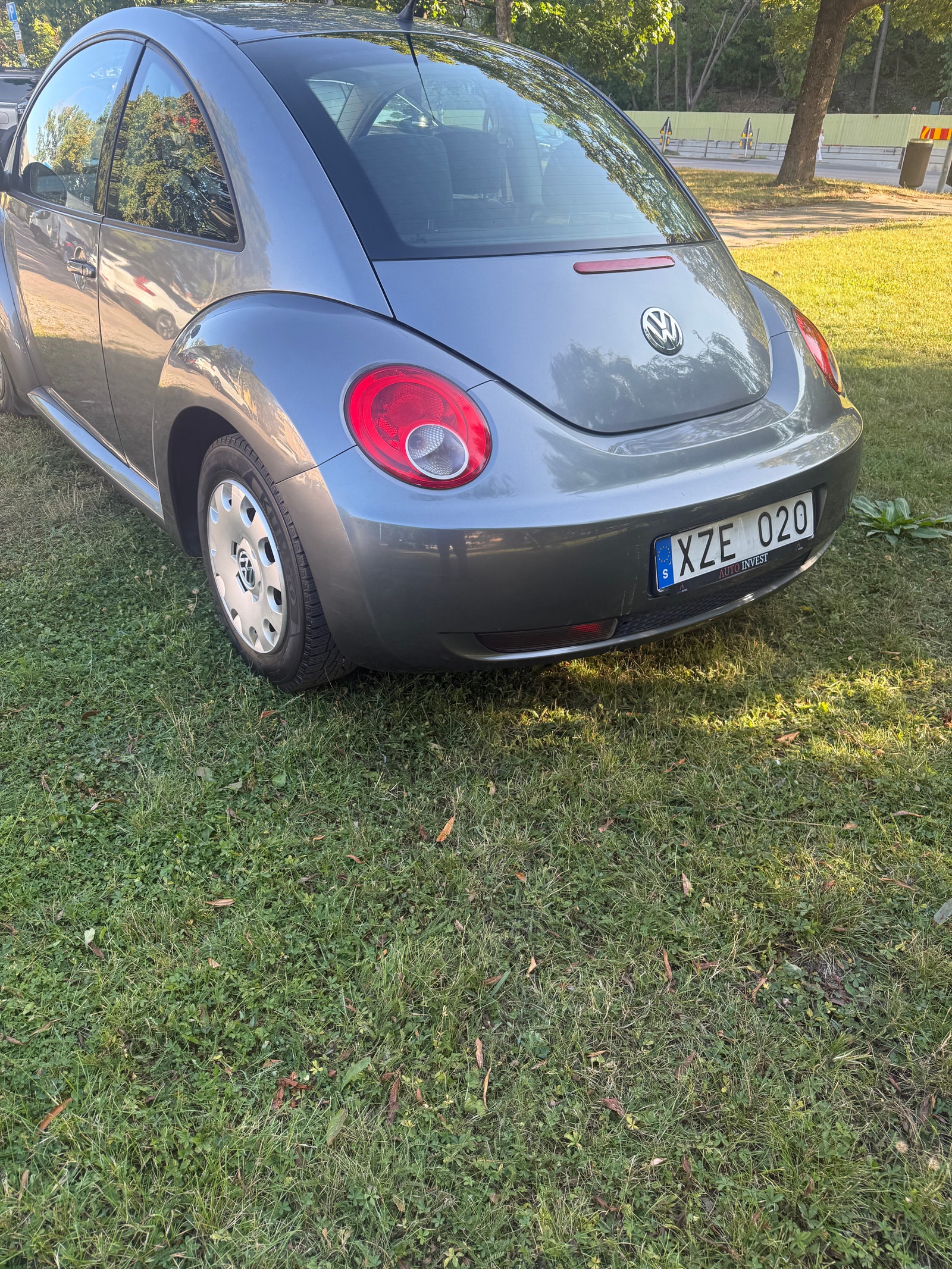 Volkswagen New Beetle 1.6 Manual, 102hp, 2006