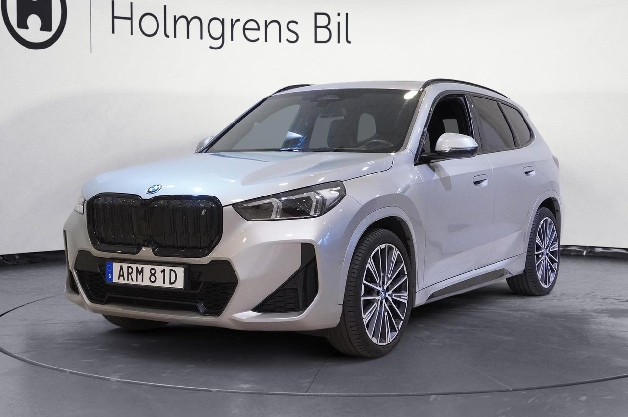 BMW iX1 272 hp