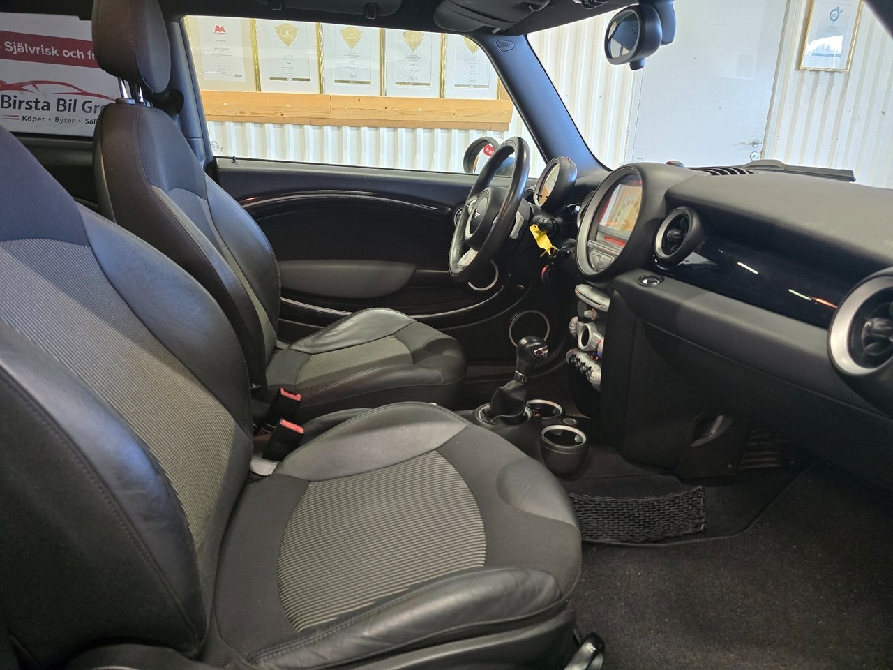 MINI Cooper S Automatic, 6-trins, 174ps, 2008