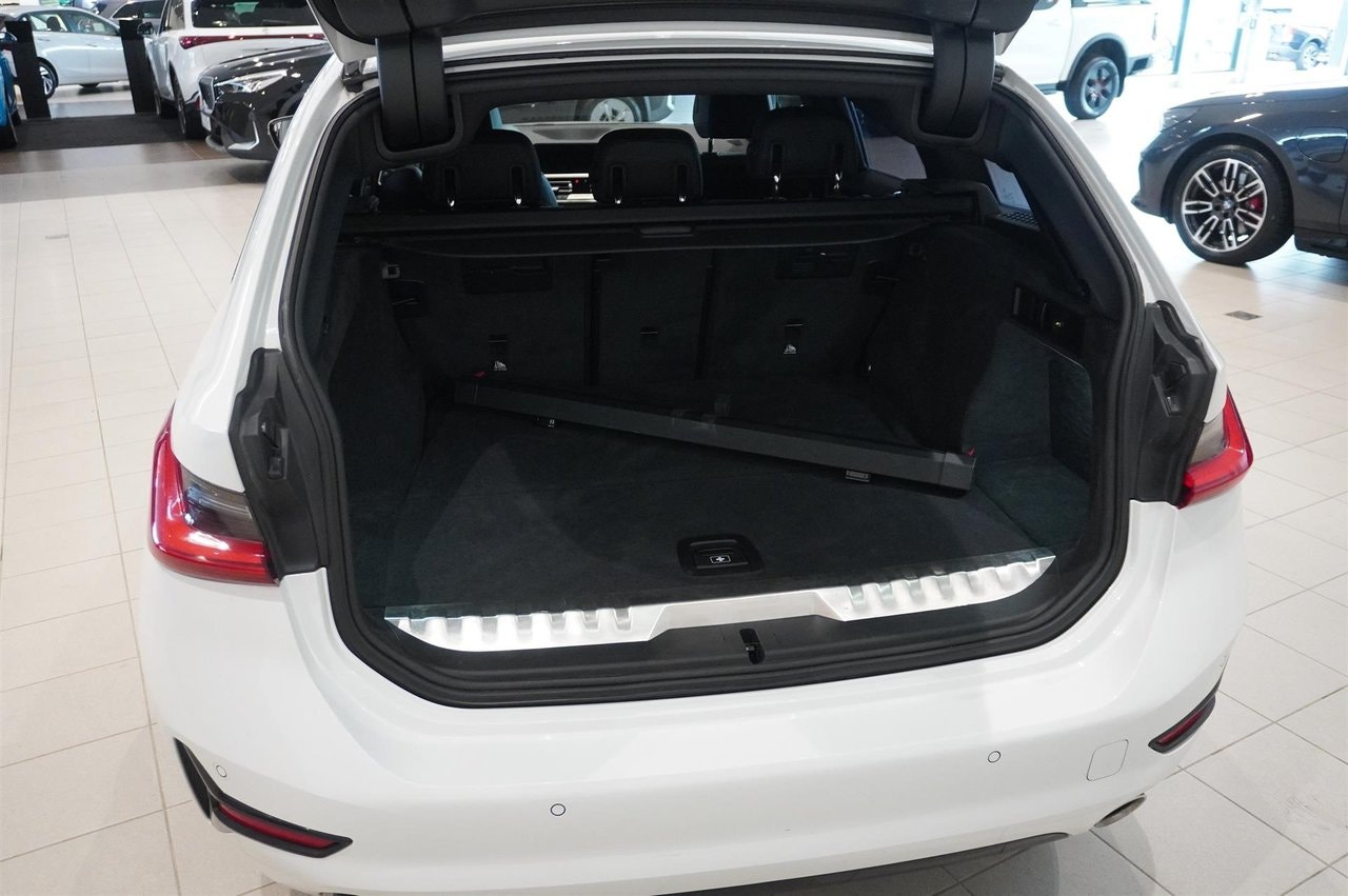 BMW 330e Touring Steptronic, 292hp, 2021