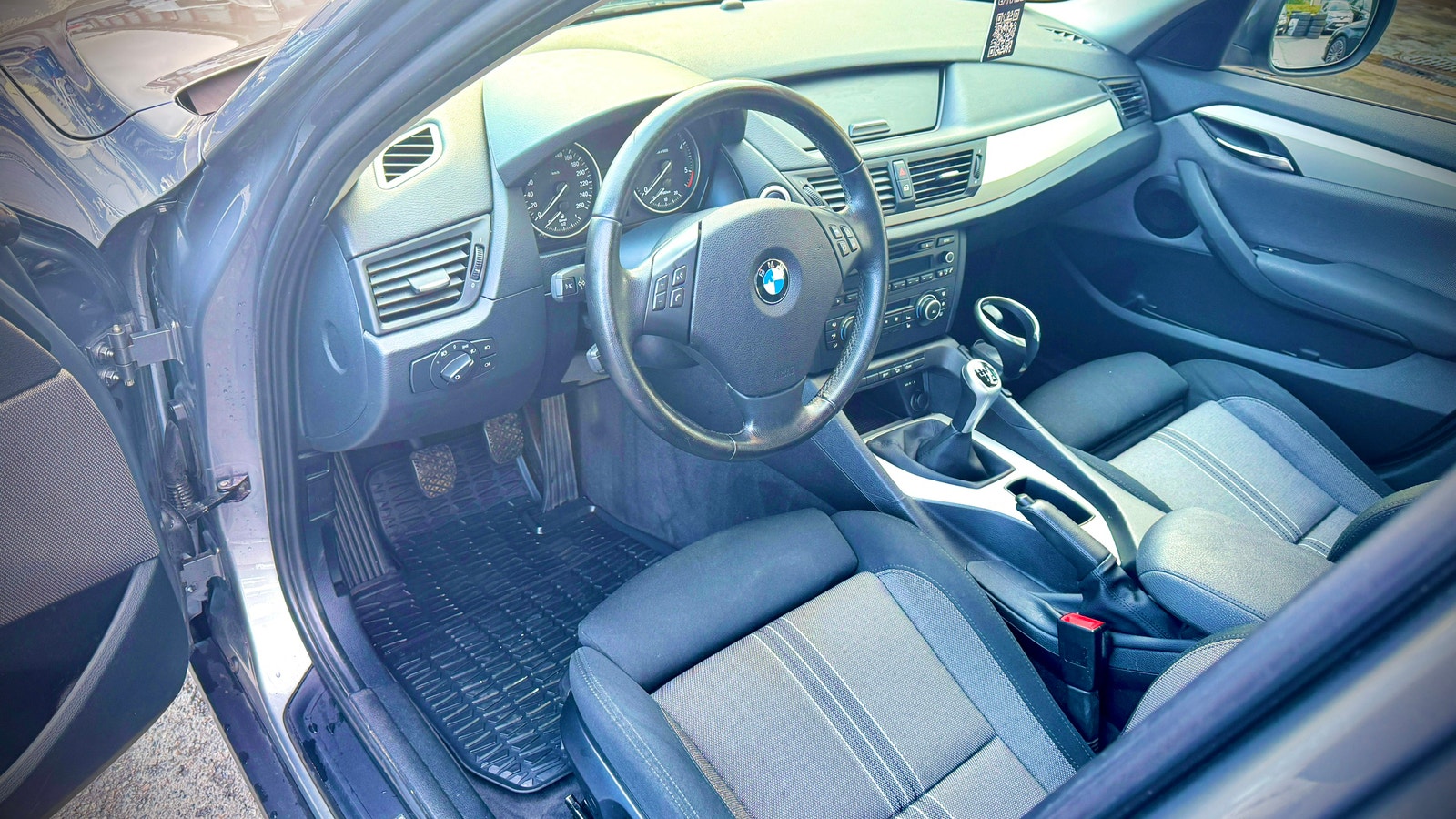 BMW X1 xDrive18d Manual, 143hp, 2011