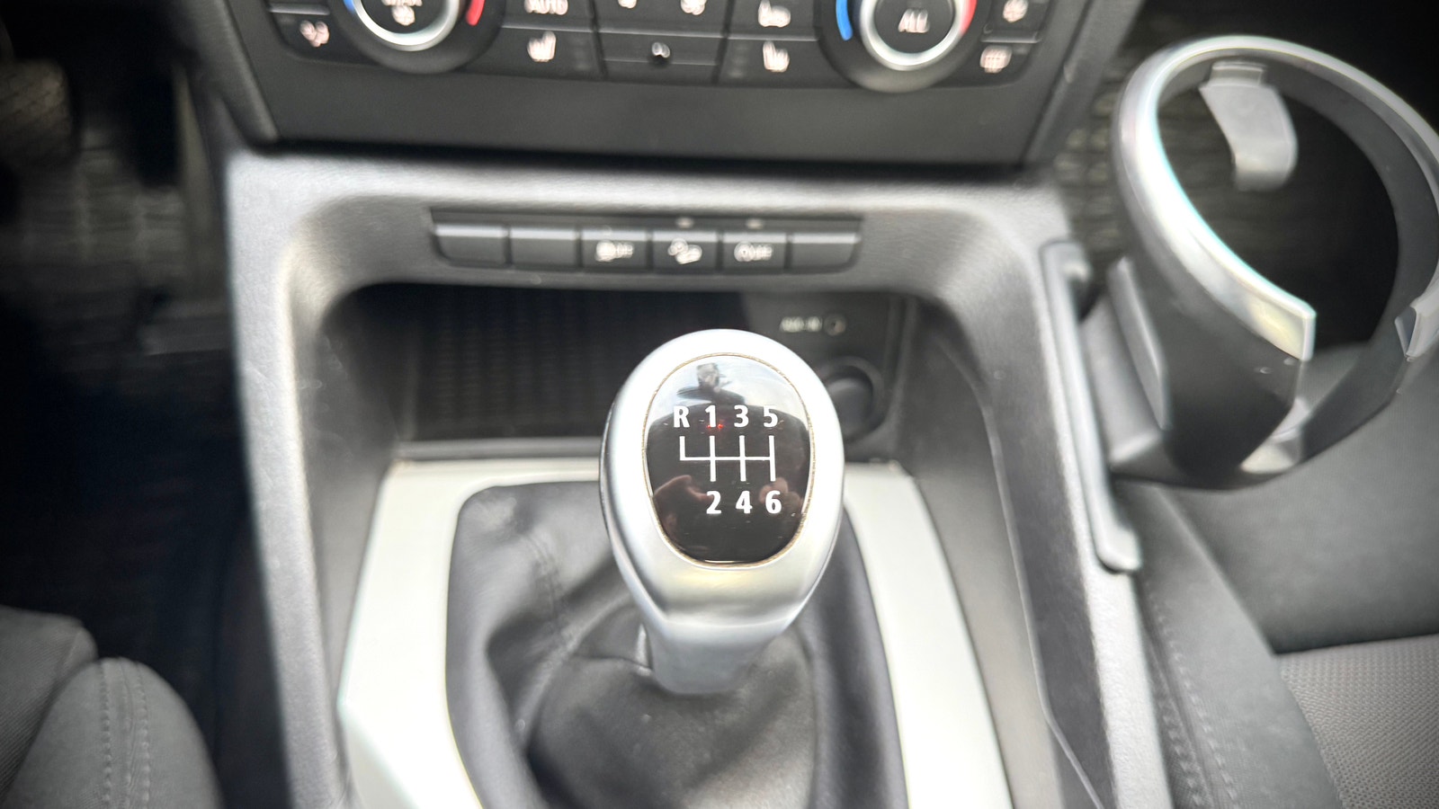 BMW X1 xDrive18d Manual, 143hp, 2011