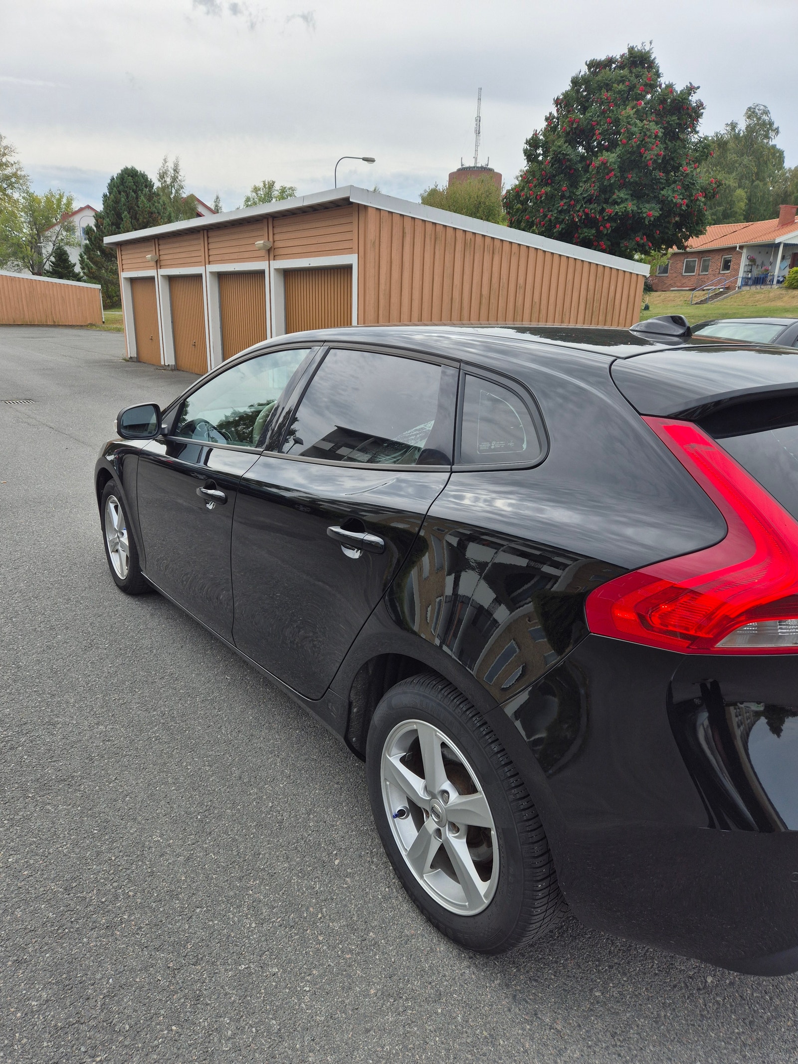 Volvo V40 D2 Manuell, 120hk, 2017