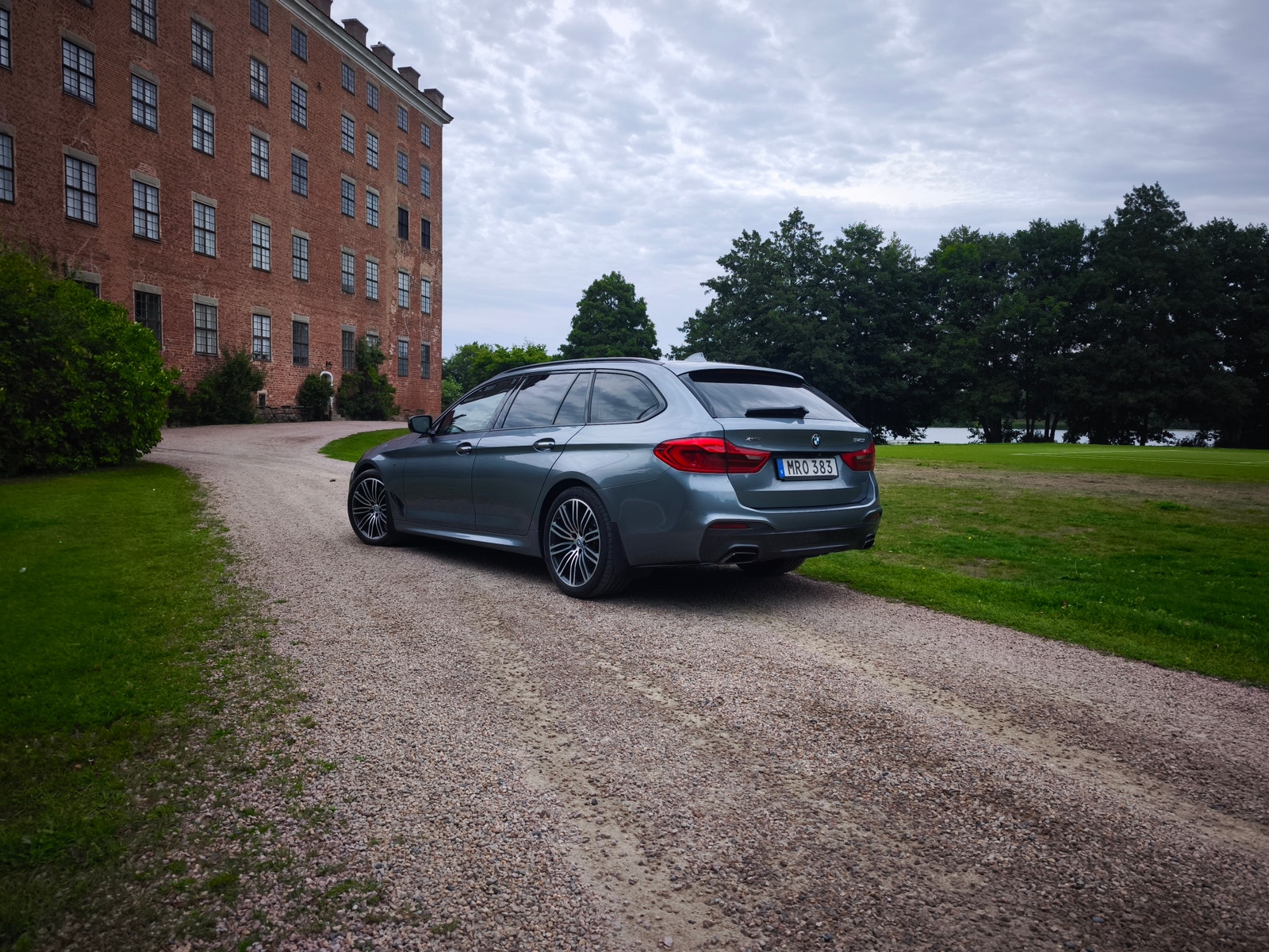 BMW 540i xDrive Touring Steptronic, 340hk, 2018