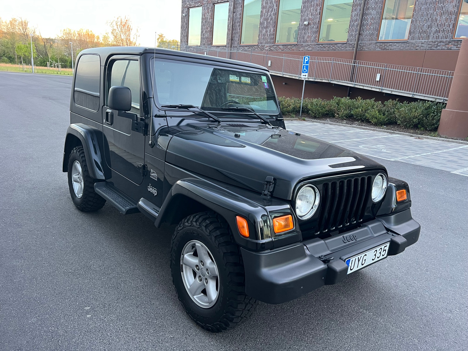 Jeep Wrangler 4.0 4WD Automatic, 4-trins, 177ps, 2004