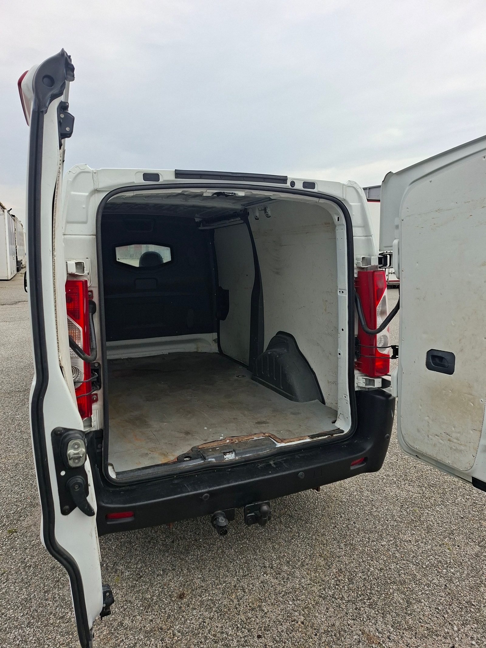 Citroën Jumpy Van 2.0 HDi Automatic, 6-trins, 163ps, 2014