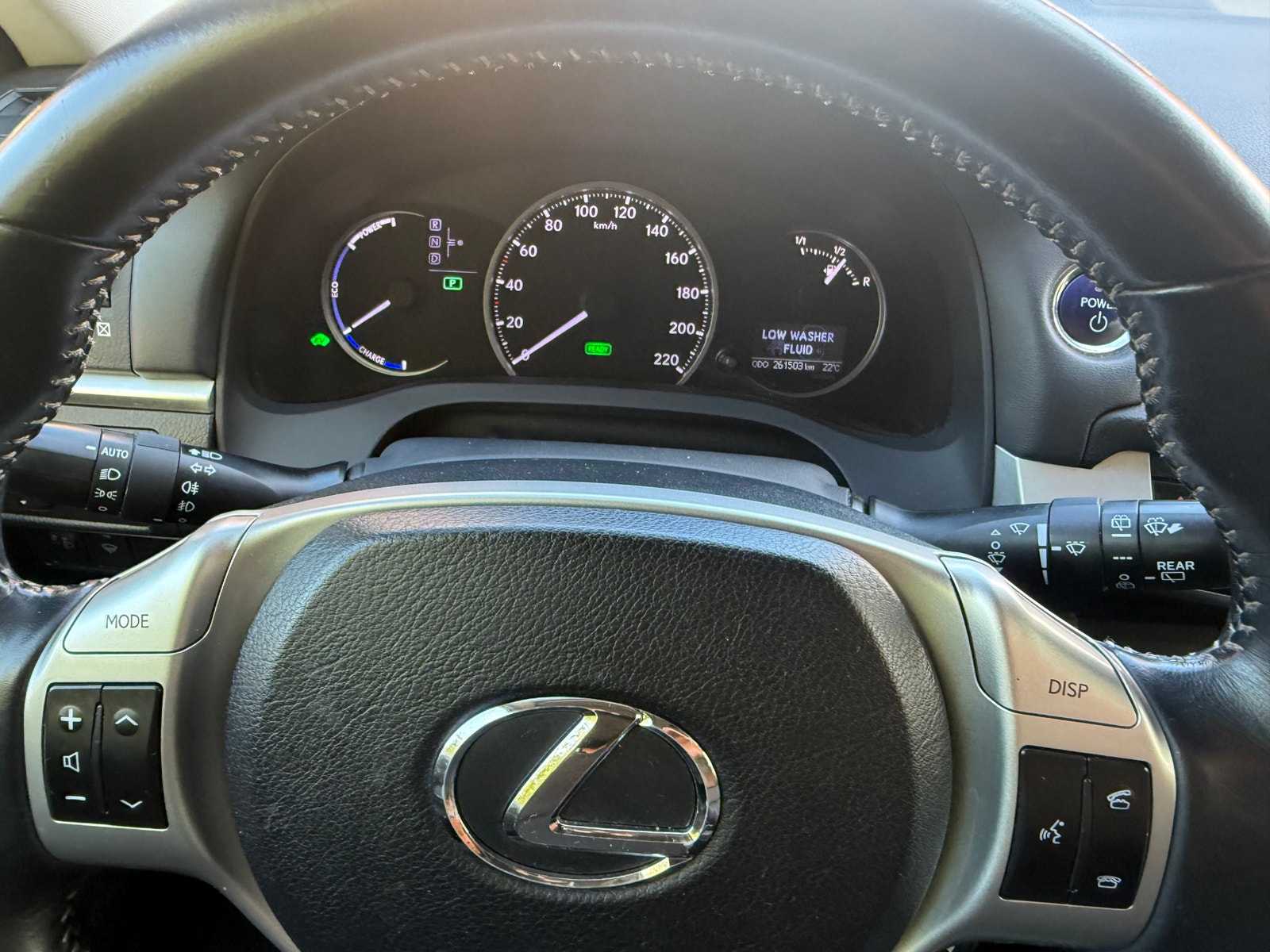 Lexus CT 200h 1.8 CVT, 136ps, 2012
