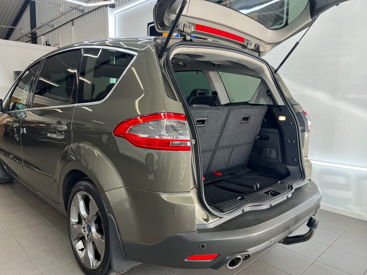 Ford S-MAX 2.2 TDCi Manual, 6-trins, 200ps, 2012