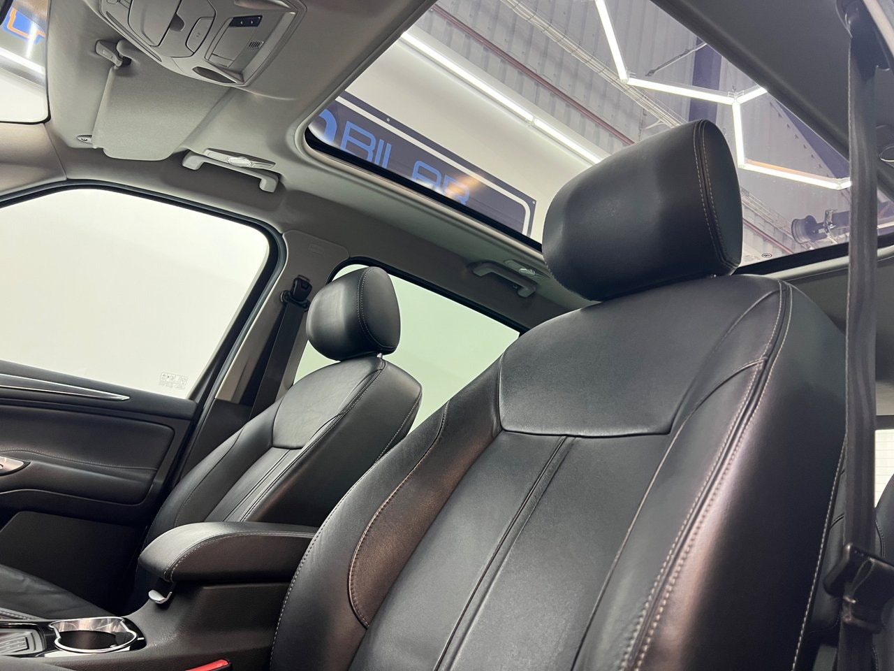 Ford S-MAX 2.2 TDCi Manual, 6-trins, 200ps, 2012